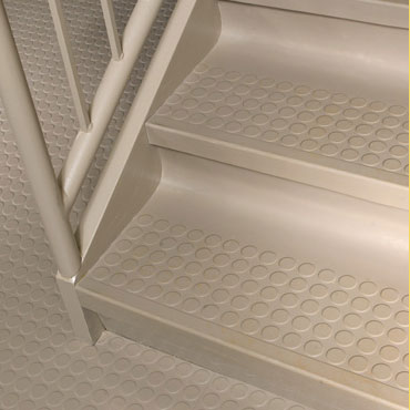 Vantage Profile Raised Circle Rubber Stair Treads w/Riser