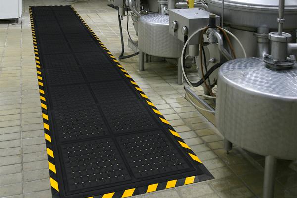 Perforated Interlocking Industrial Mats