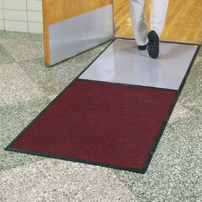 Clear Trax Heavy-Duty Runner Mat