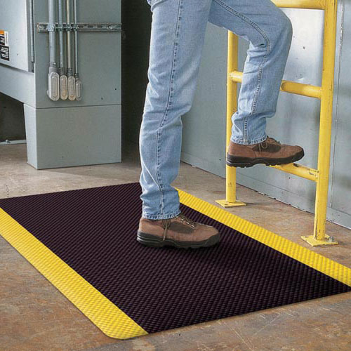 Apache Supreme SlipTech Anti Fatigue Safety Mat by Commercial Mats and Rubber.com