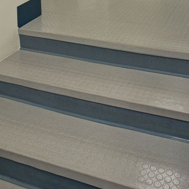Vantage Profile Raised Circle Rubber Stair Treads without Riser